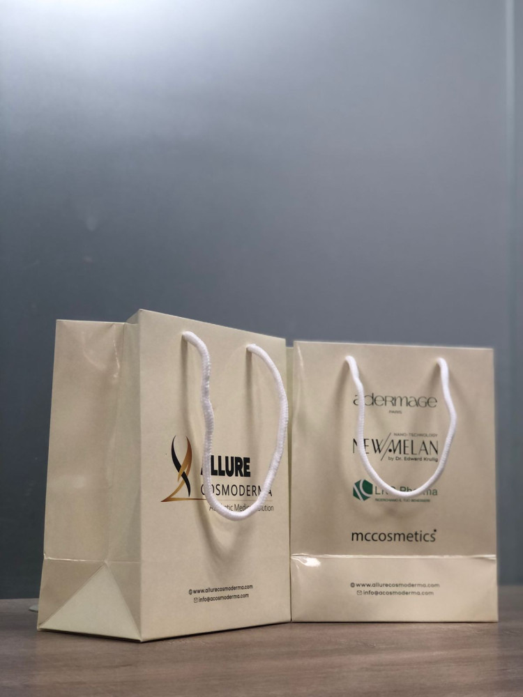 Gift Bag | كيس هدايا